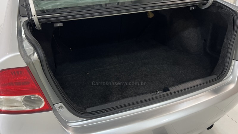 CIVIC 1.8 LXS 16V GASOLINA 4P AUTOMÁTICO - 2008 - BENTO GONçALVES