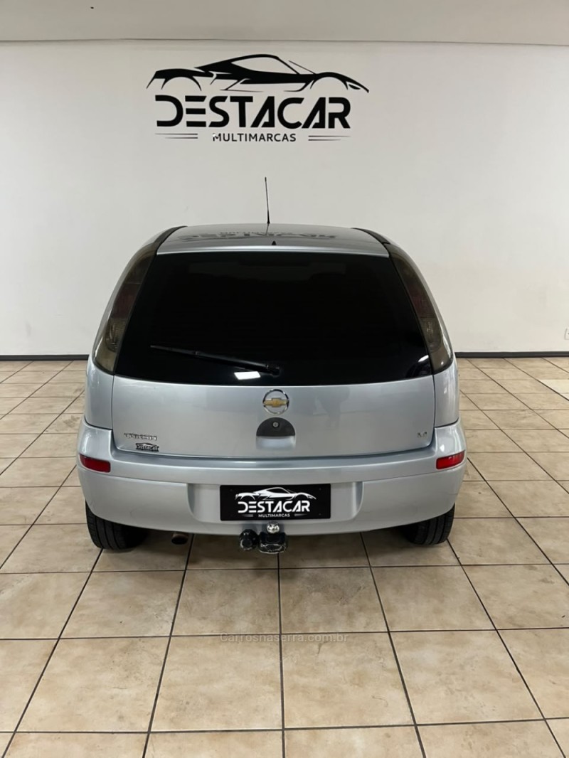 CORSA 1.4 MPFI MAXX 8V FLEX 4P MANUAL - 2011 - CAXIAS DO SUL