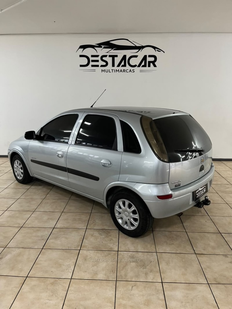 CORSA 1.4 MPFI MAXX 8V FLEX 4P MANUAL - 2011 - CAXIAS DO SUL