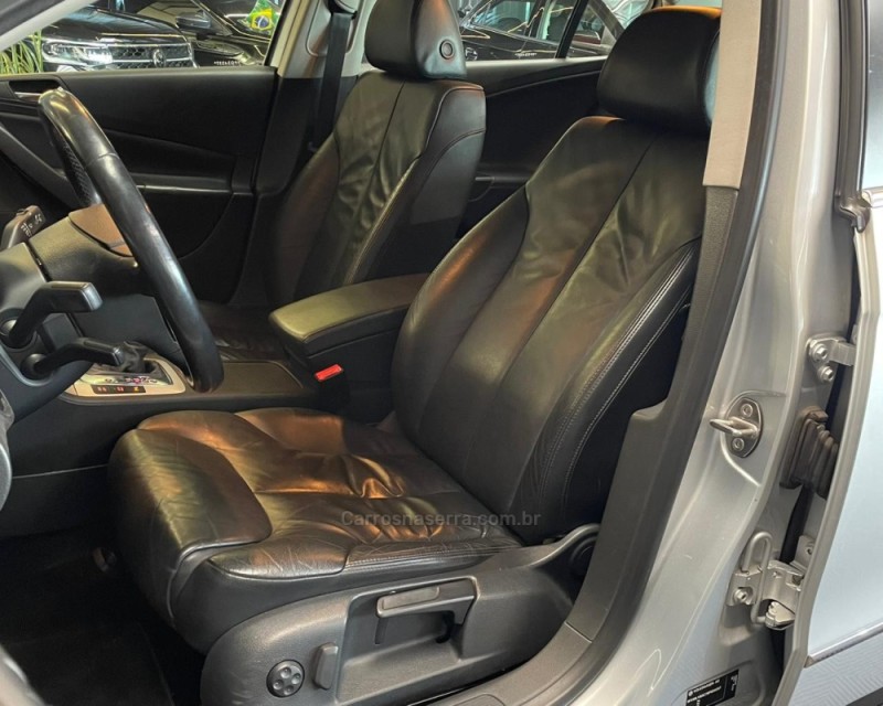 PASSAT 2.0 FSI COMFORTLINE 16V TURBO GASOLINA 4P TIPTRONIC - 2009 - VACARIA