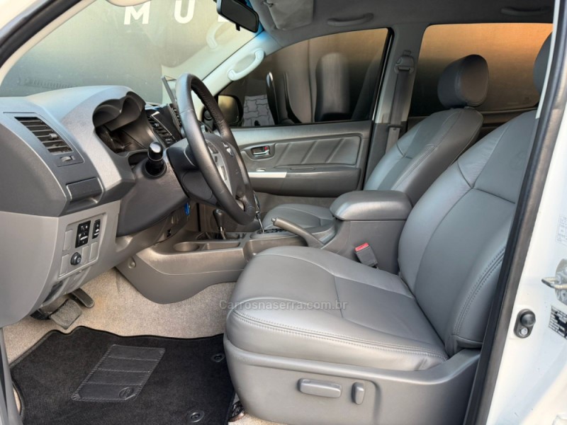 HILUX 2.7 SRV 4X4 CD 16V FLEX 4P AUTOMÁTICO - 2013 - ESTâNCIA VELHA