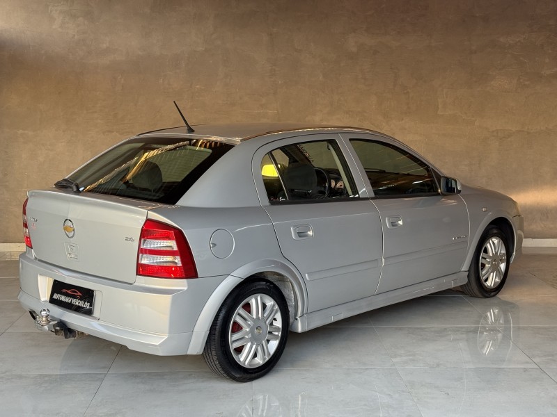 ASTRA 2.0 MPFI ELEGANCE 8V FLEX 4P MANUAL - 2005 - CAXIAS DO SUL