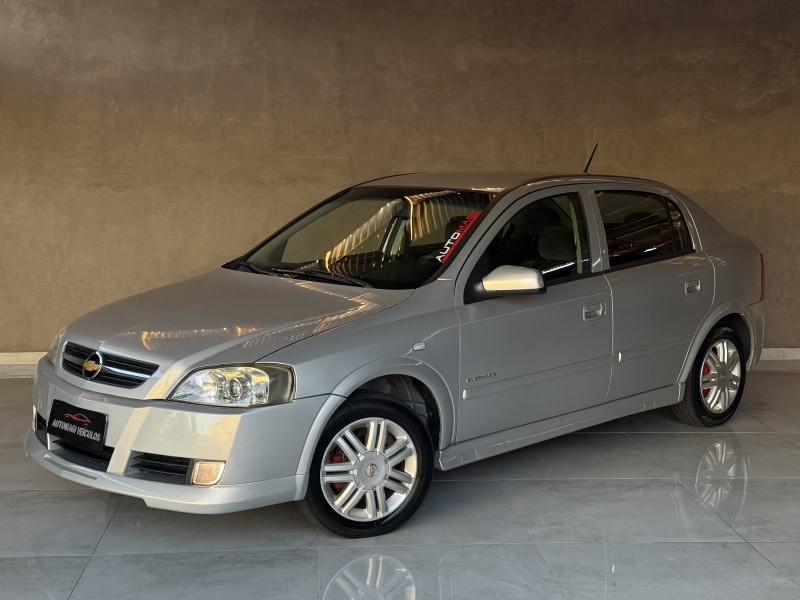 astra 2.0 mpfi elegance 8v flex 4p manual 2005 caxias do sul