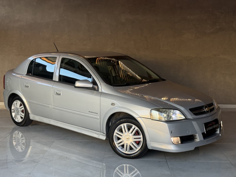 ASTRA 2.0 MPFI ELEGANCE 8V FLEX 4P MANUAL - 2005 - CAXIAS DO SUL