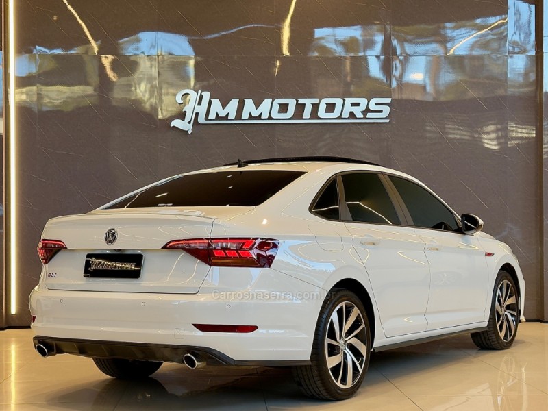 JETTA 2.0 16V TSI GLI 350 GASOLINA 4P AUTOMÁTICO - 2020 - CAXIAS DO SUL
