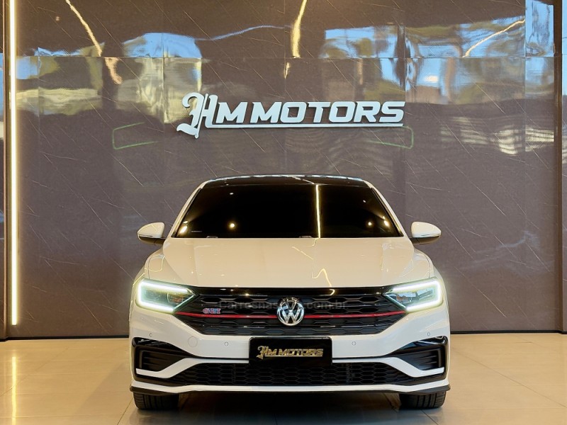 JETTA 2.0 16V TSI GLI 350 GASOLINA 4P AUTOMÁTICO - 2020 - CAXIAS DO SUL