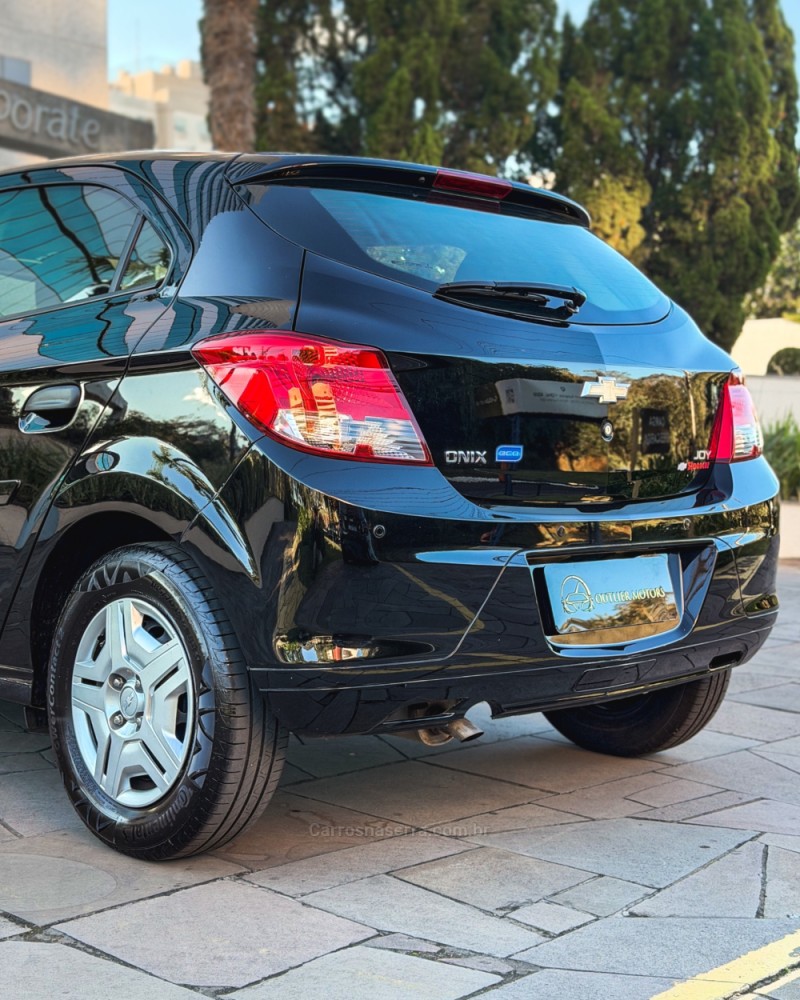 ONIX 1.0 JOY HATCH 8VFLEX 4P MANUAL - 2018 - NOVO HAMBURGO