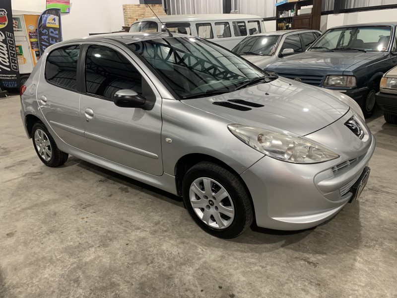 207 1.4 XR 8V FLEX 4P MANUAL - 2013 - CAXIAS DO SUL