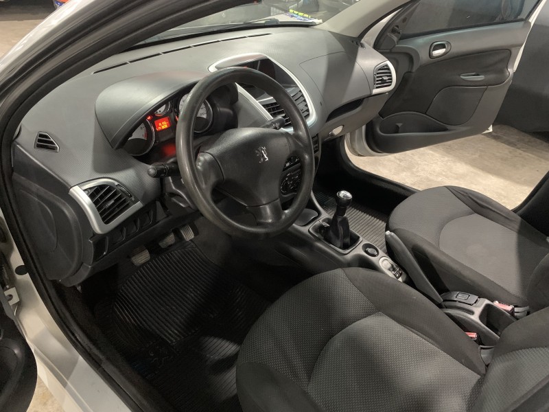 207 1.4 XR 8V FLEX 4P MANUAL - 2013 - CAXIAS DO SUL