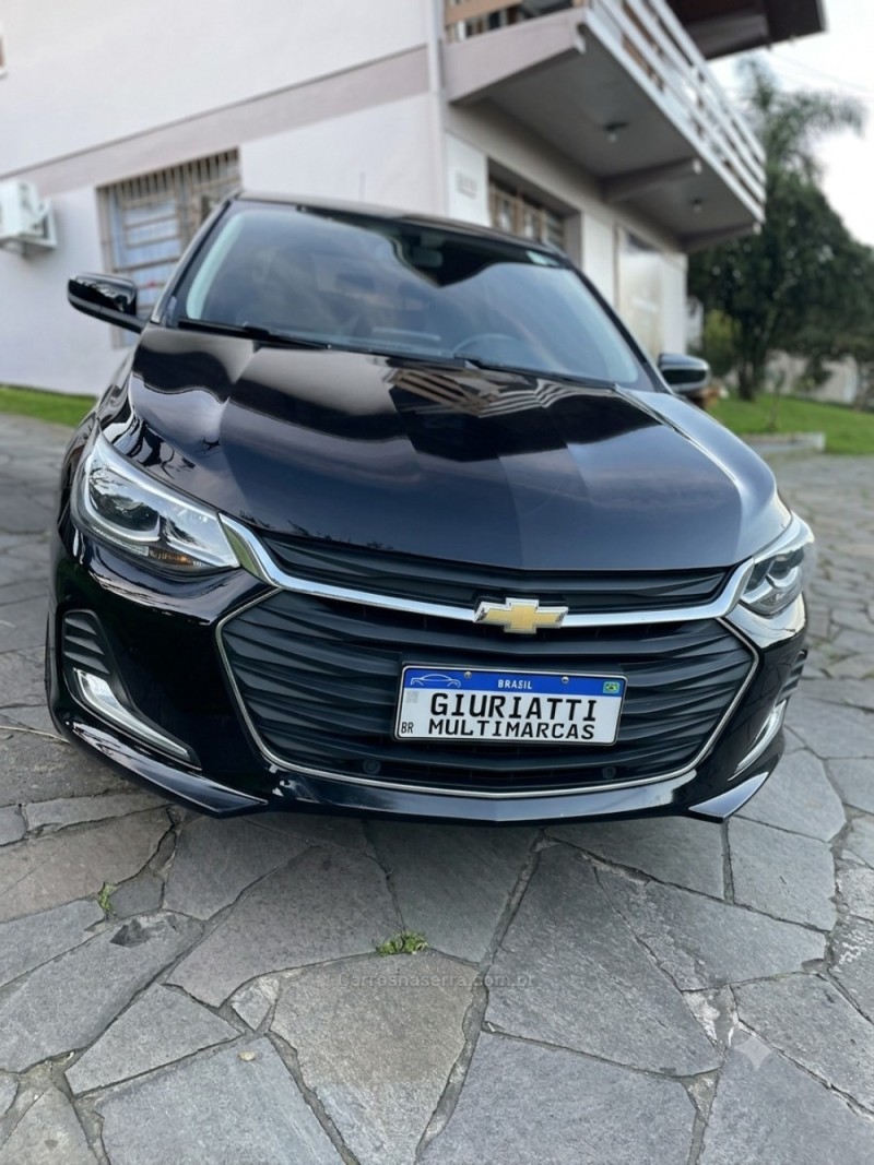 onix 1.0	premier plus 8v turbo flex 4p automatico 2021 bento goncalves
