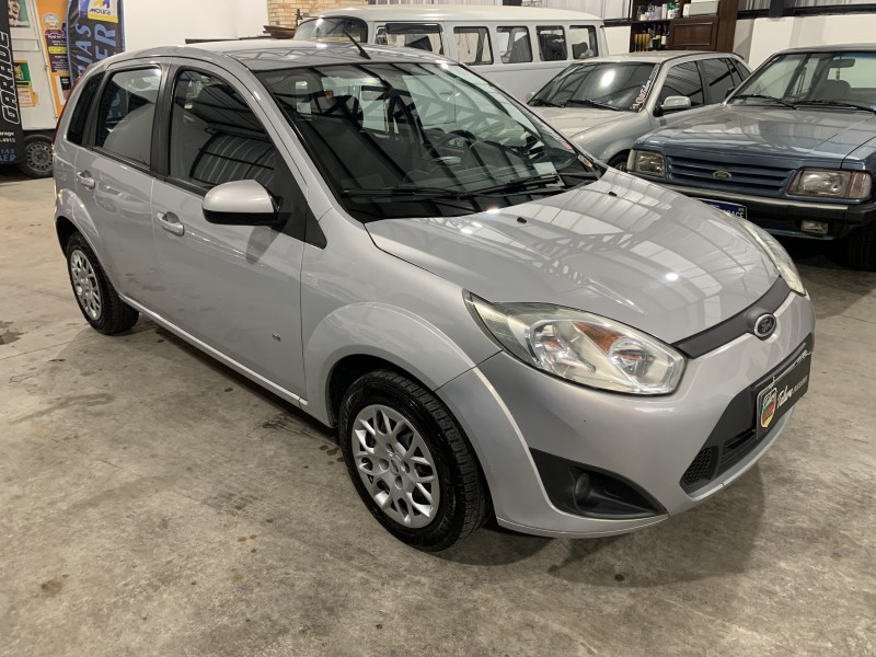 FIESTA 1.6 MPI HATCH 8V FLEX 4P MANUAL - 2014 - CAXIAS DO SUL