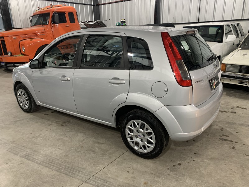 FIESTA 1.6 MPI HATCH 8V FLEX 4P MANUAL - 2014 - CAXIAS DO SUL