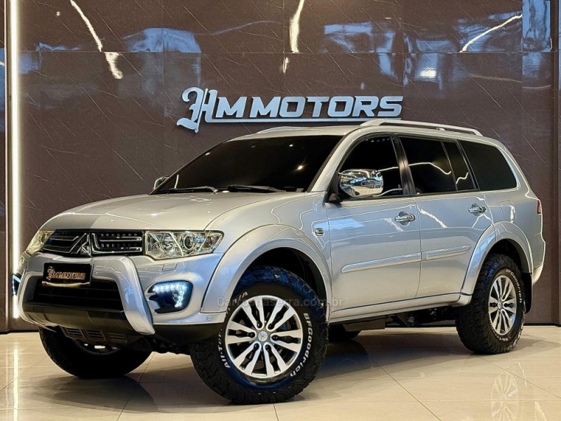 pajero dakar 3.2 hpe 4x4 7 lugares 16v turbo intercooler diesel 4p automatico 2018 caxias do sul