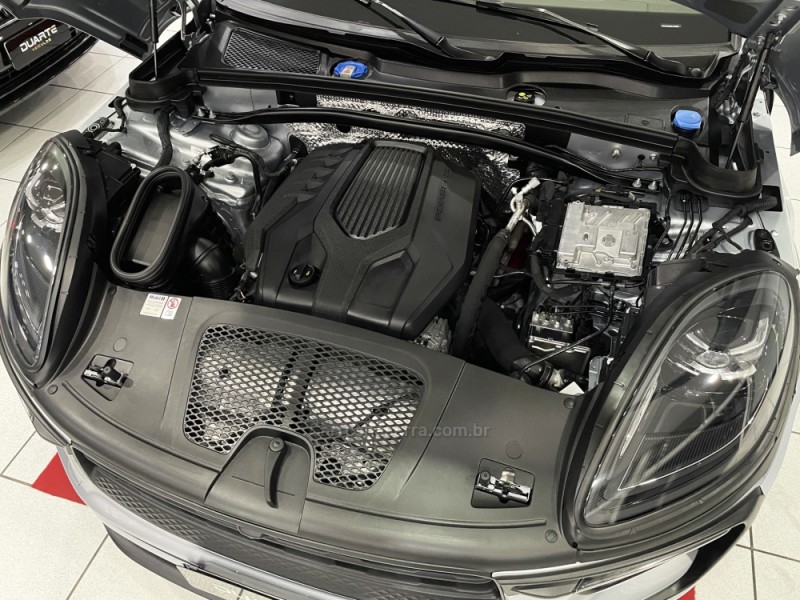 MACAN 2.0 16V GASOLINA 4P AUTOMÁTICO - 2024 - PORTO ALEGRE