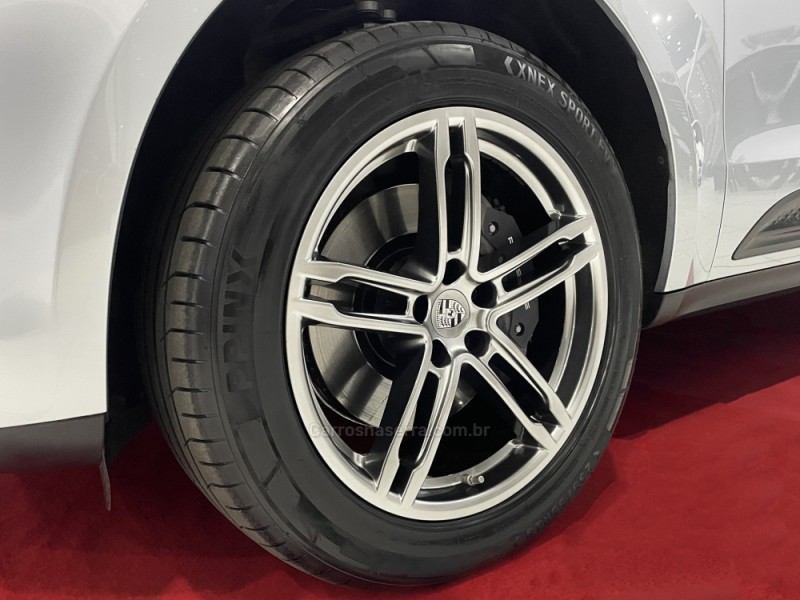 MACAN 2.0 16V GASOLINA 4P AUTOMÁTICO - 2024 - PORTO ALEGRE
