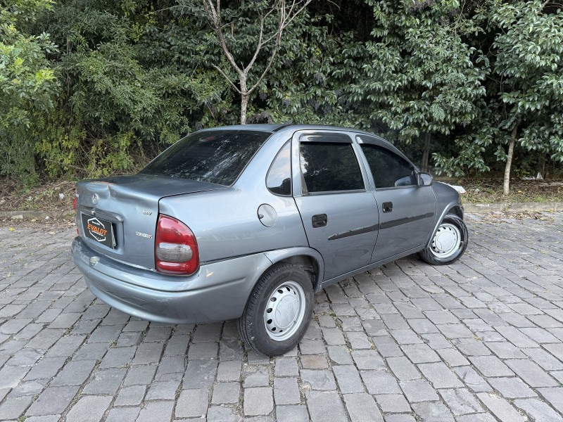 CORSA 1.0 MPFI MILENIUM II SEDAN 16V GASOLINA 4P MANUAL - 2000 - CAXIAS DO SUL