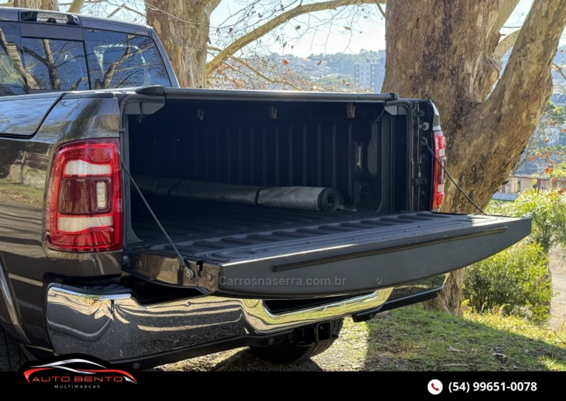 2500 LARAMIE 6.7 CD 4X4 TDI DIESEL 4P AUTOMÁTICA - 2022 - BENTO GONçALVES