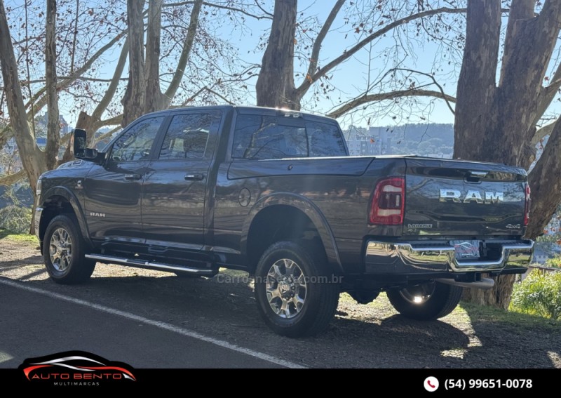 2500 LARAMIE 6.7 CD 4X4 TDI DIESEL 4P AUTOMÁTICA - 2022 - BENTO GONçALVES