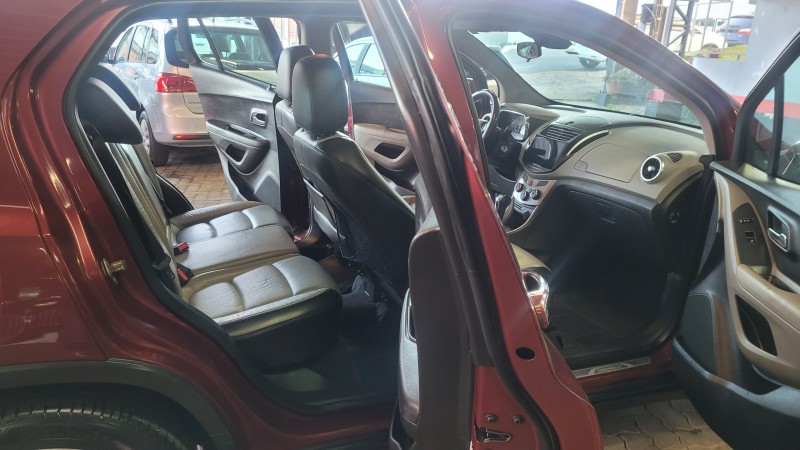 TRACKER 1.8 MPFI LTZ 4X2 16V FLEX 4P AUTOMÁTICO - 2014 - GARIBALDI
