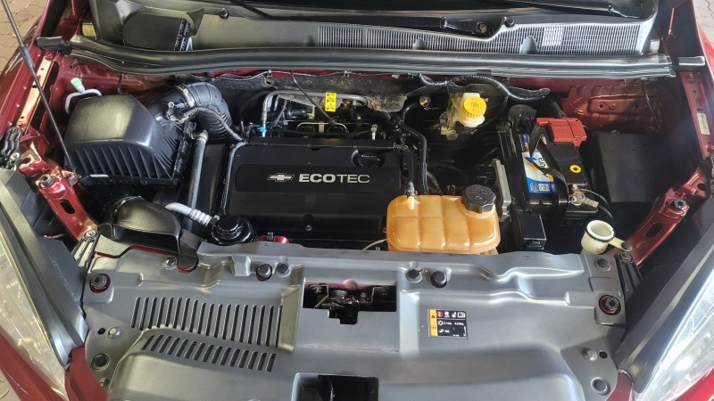 TRACKER 1.8 MPFI LTZ 4X2 16V FLEX 4P AUTOMÁTICO - 2014 - GARIBALDI