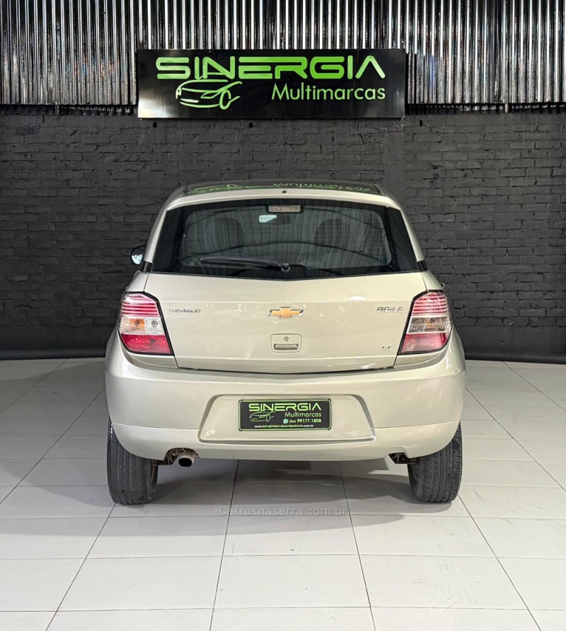 AGILE 1.4 MPFI LT 8V FLEX 4P MANUAL - 2011 - CAXIAS DO SUL
