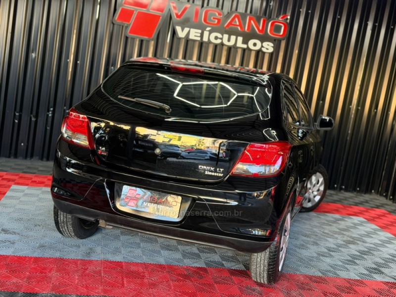 ONIX 1.4 MPFI LT 8V FLEX 4P MANUAL - 2014 - CAXIAS DO SUL