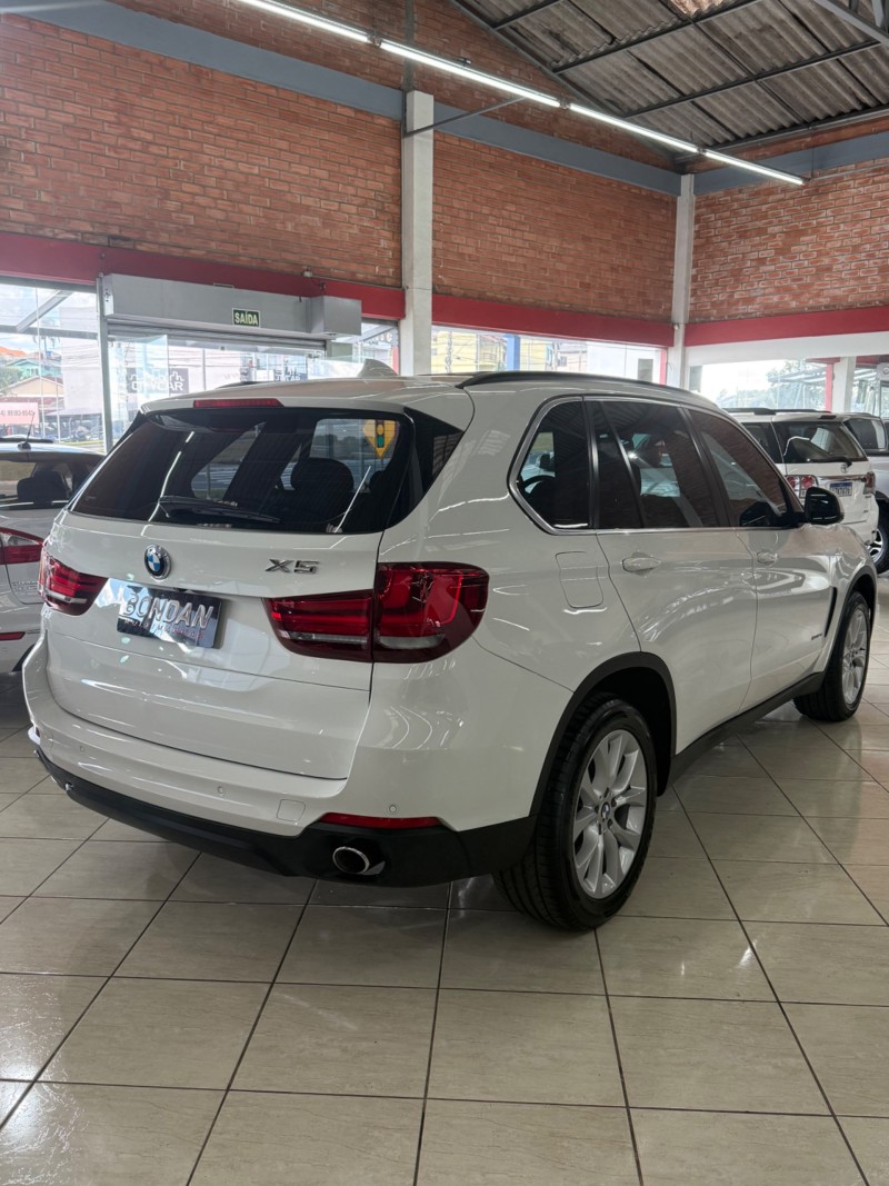 X5 3.0 4X4 30D I6 TURBO DIESEL 4P AUTOMÁTICO - 2015 - FARROUPILHA