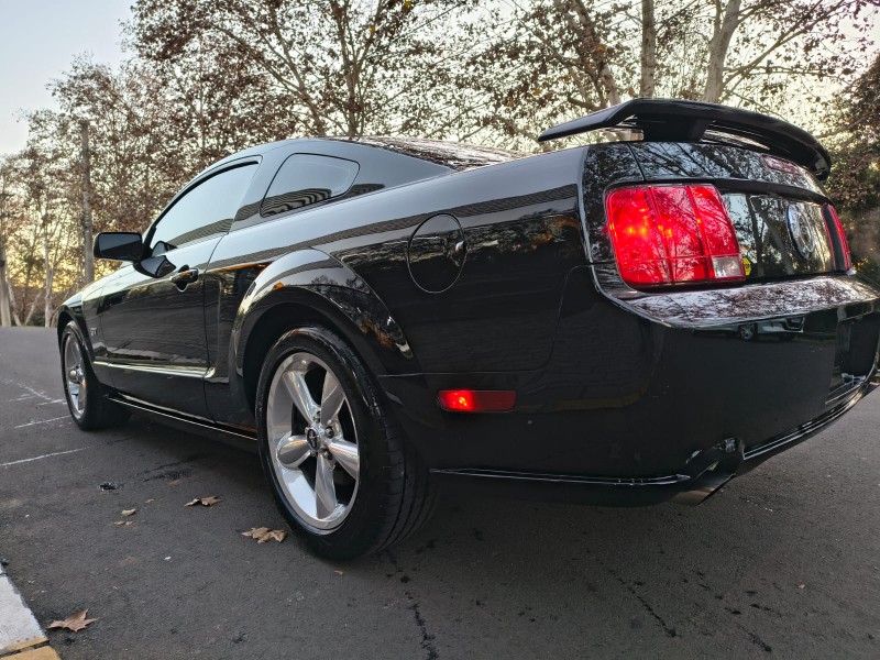 MUSTANG 4.6 GT COUPÉ V8 24V GASOLINA 2P MANUAL - 2007 - DOIS IRMãOS