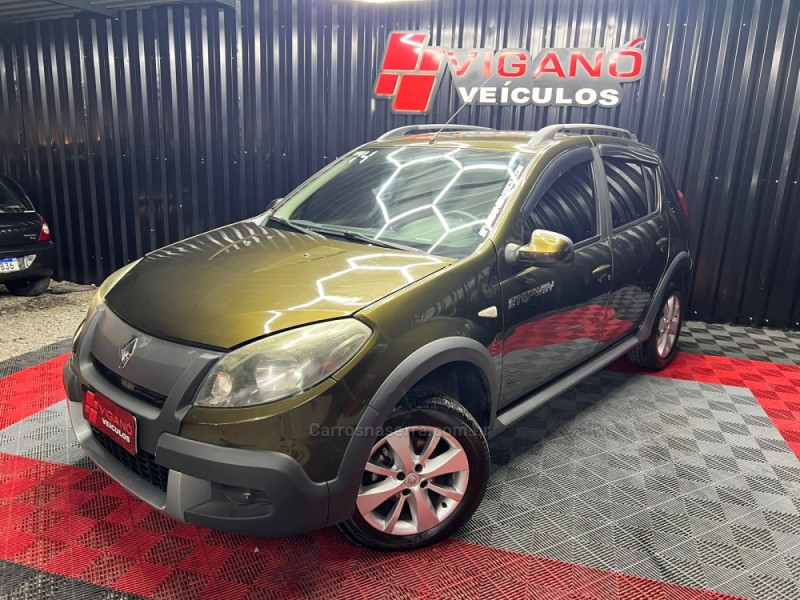 sandero 1.6 stepway 8v flex 4p manual 2014 caxias do sul
