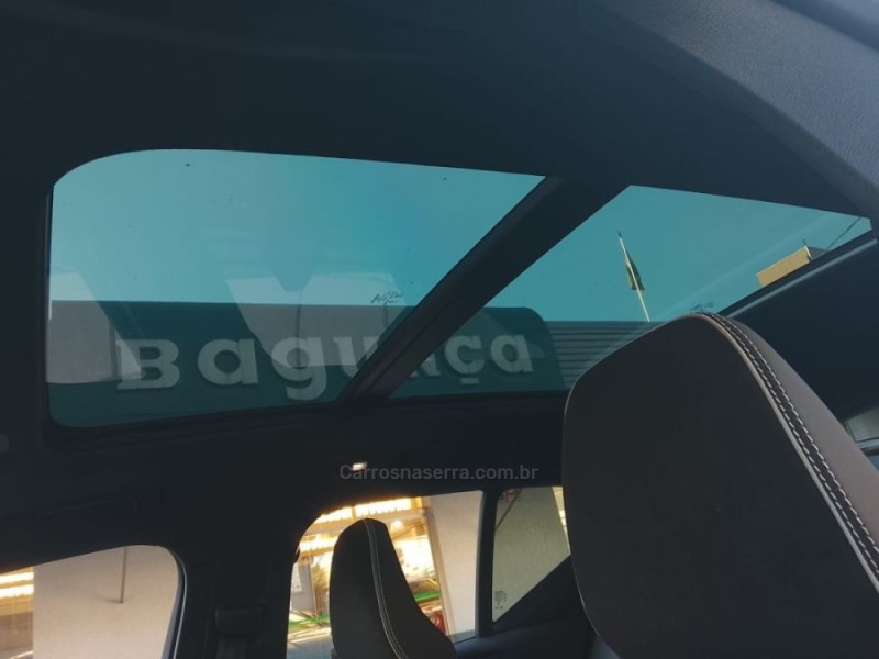 XC 40 P6 RECHARGE ELETRIC PLUS 4P AUTOMÁTICO - 2024 - NOVO HAMBURGO