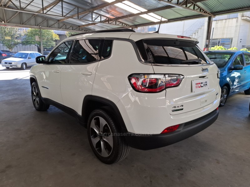 COMPASS 2.0 16V DIESEL LONGITUDE 4X4 AUTOMÁTICO - 2018 - GARIBALDI