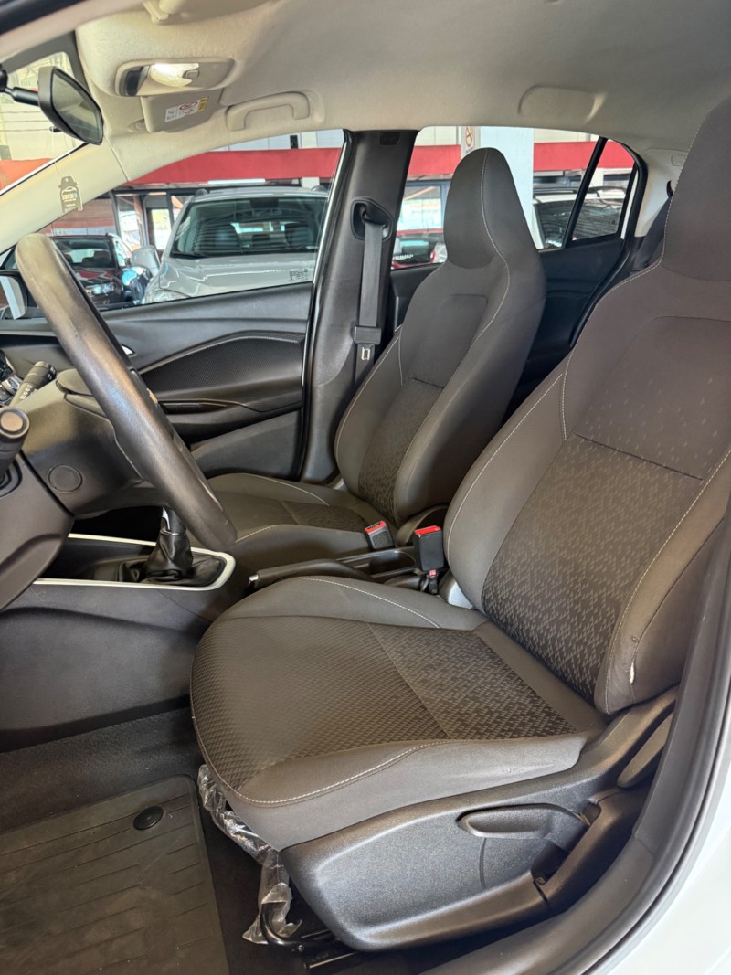 ONIX 1.0 LT 12V FLEX 4P MANUAL - 2020 - FARROUPILHA
