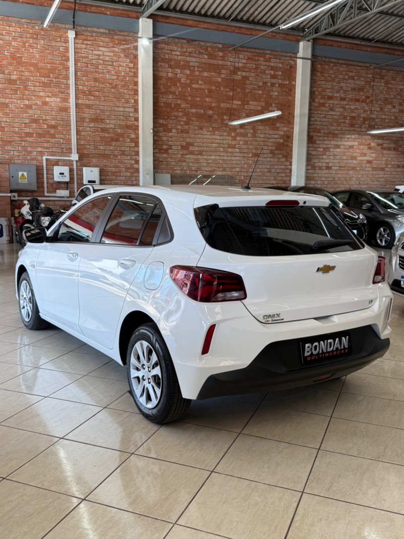 ONIX 1.0 LT 12V FLEX 4P MANUAL - 2020 - FARROUPILHA
