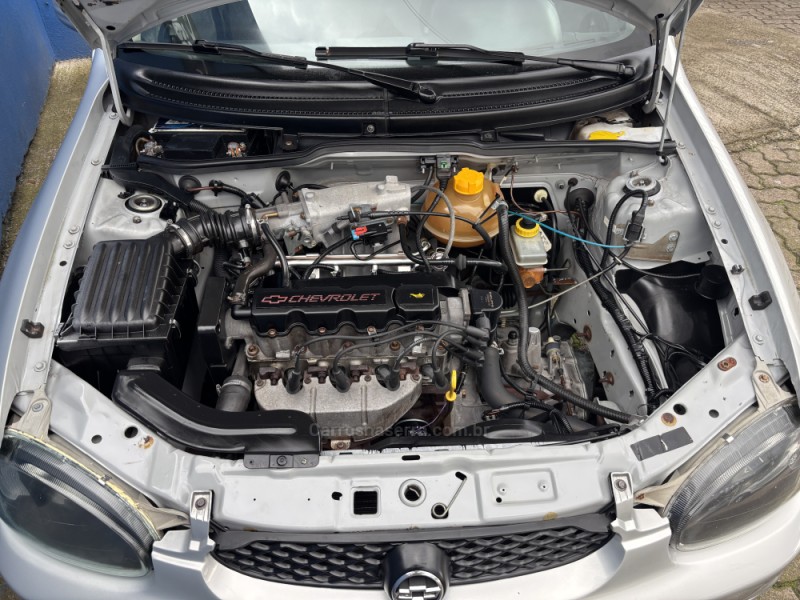 CORSA 1.0 MPFI MILENIUM 8V GASOLINA 4P MANUAL - 2002 - CAXIAS DO SUL