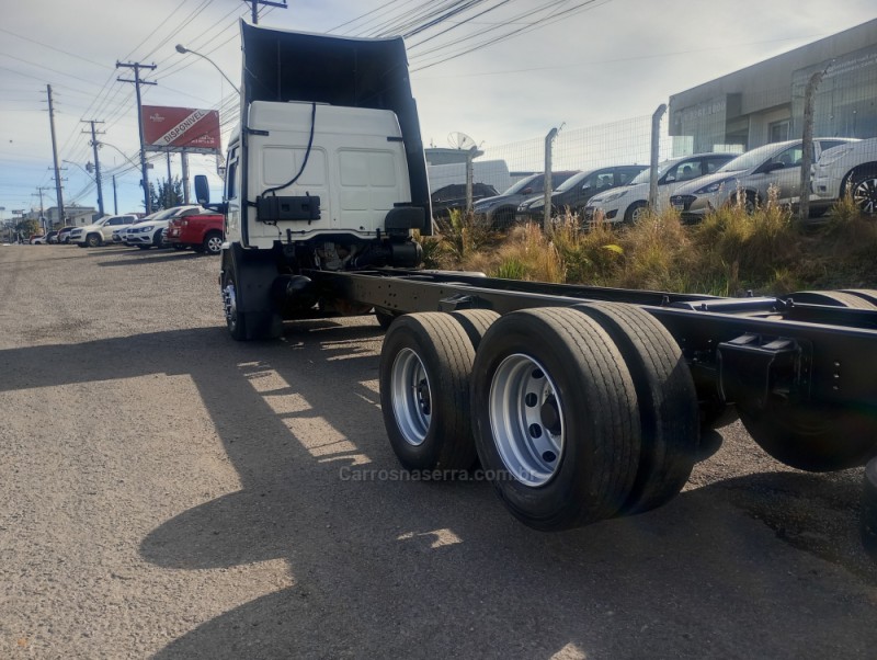 CARGO 2422 TOPLINE  - 2004 - FARROUPILHA