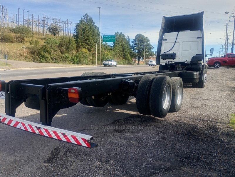 CARGO 2422 TOPLINE  - 2004 - FARROUPILHA