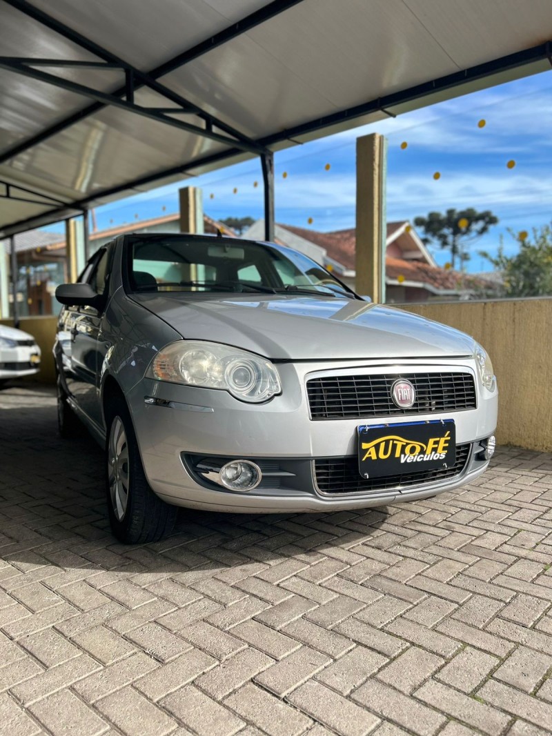 SIENA 1.6 MPI ESSENCE 16V FLEX 4P MANUAL - 2011 - CANELA