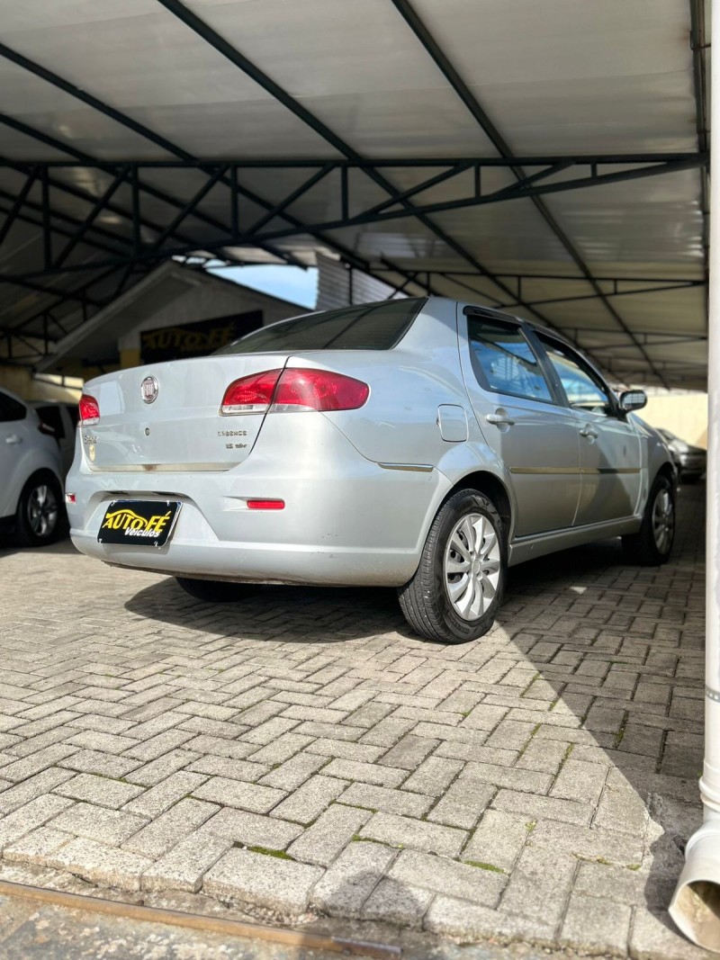 SIENA 1.6 MPI ESSENCE 16V FLEX 4P MANUAL - 2011 - CANELA