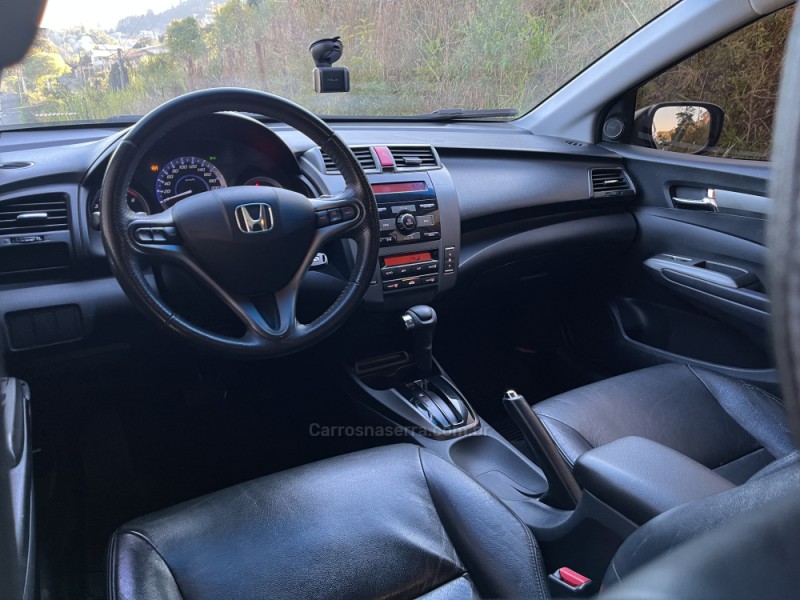 CITY 1.5 EX 16V FLEX 4P AUTOMÁTICO - 2013 - NOVA BASSANO