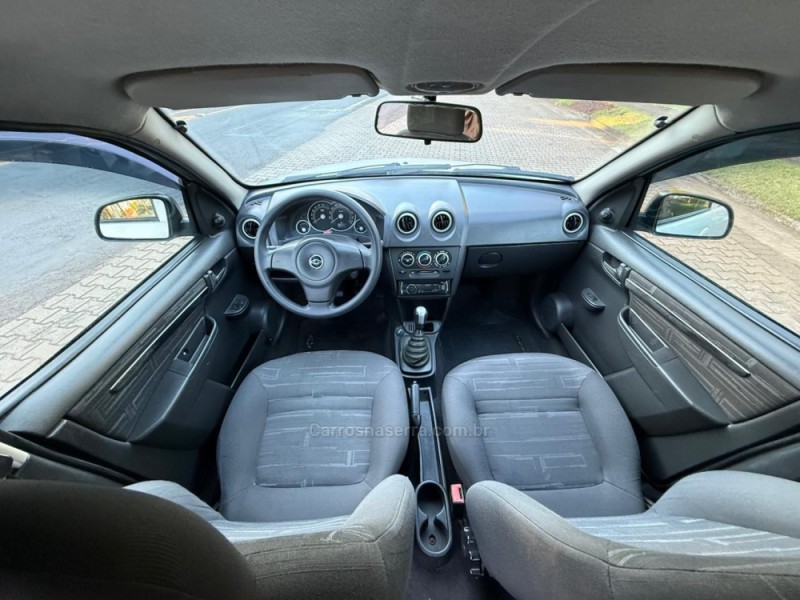 PRISMA 1.4 MPFI LT 8V FLEX 4P MANUAL - 2011 - IVOTI