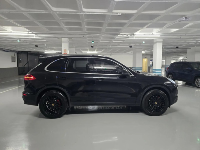 CAYENNE 3.2 4X4 V6 24V GASOLINA 4P TIPTRONIC - 2016 - PORTO ALEGRE
