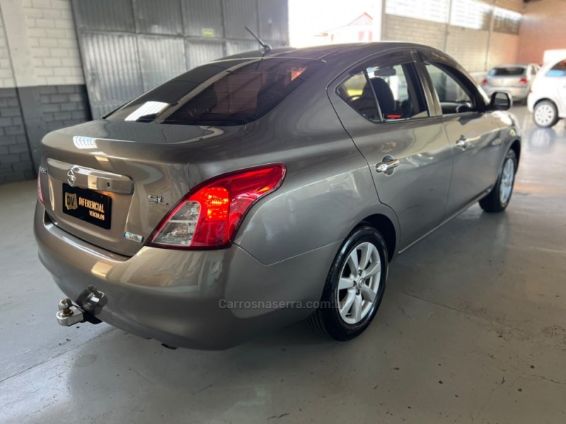 VERSA 1.6 16V FLEX SL 4P MANUAL - 2013 - CAXIAS DO SUL