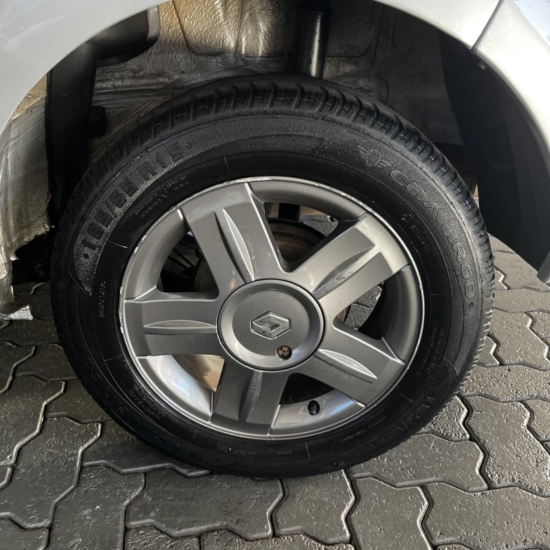 SANDERO 1.6 EXPRESSION 16V FLEX 4P MANUAL - 2014 - CAXIAS DO SUL