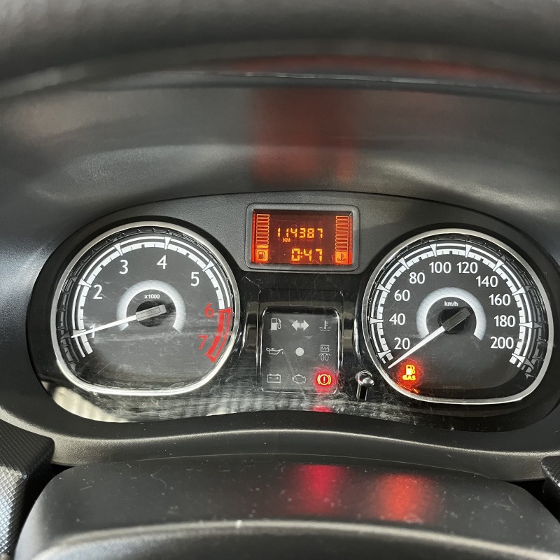 SANDERO 1.6 EXPRESSION 16V FLEX 4P MANUAL - 2014 - CAXIAS DO SUL