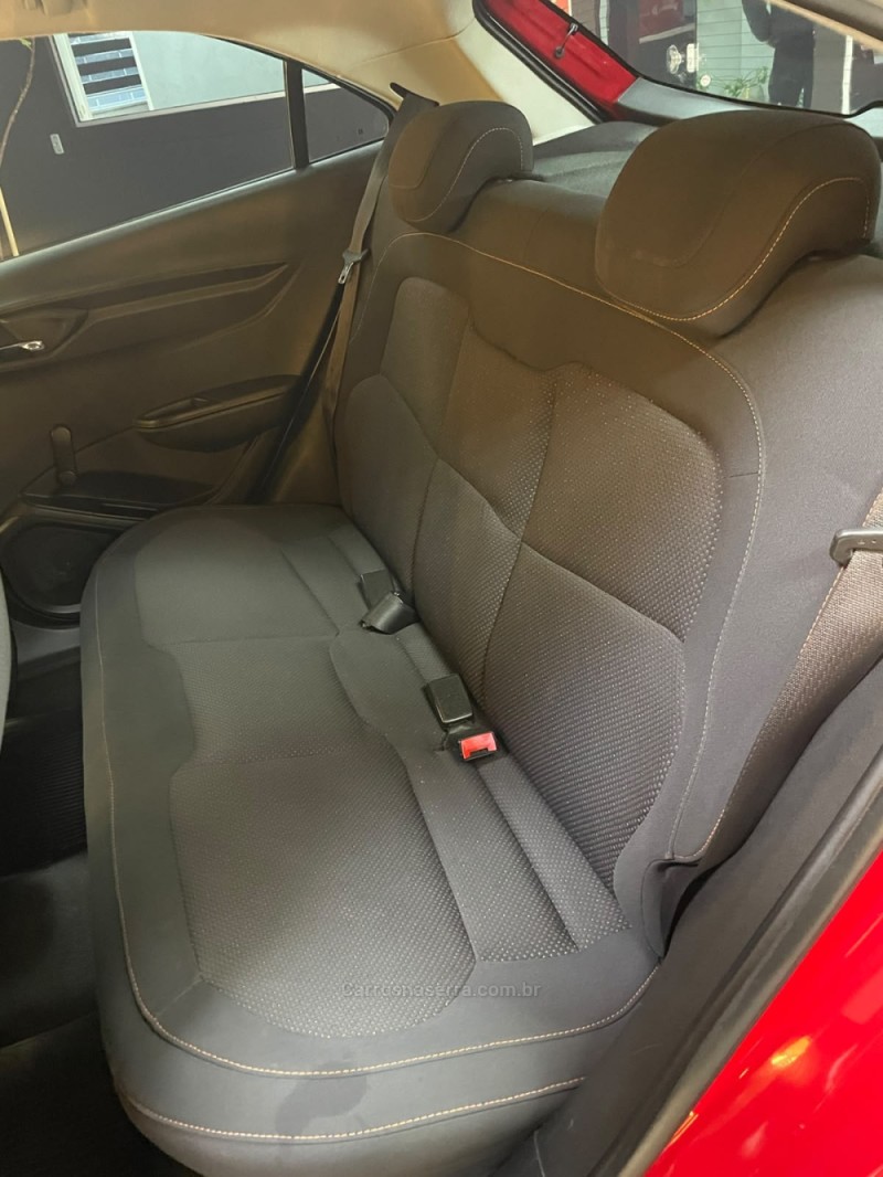 ONIX 1.0 LT 12V FLEX 4P MANUAL - 2014 - NOVO HAMBURGO