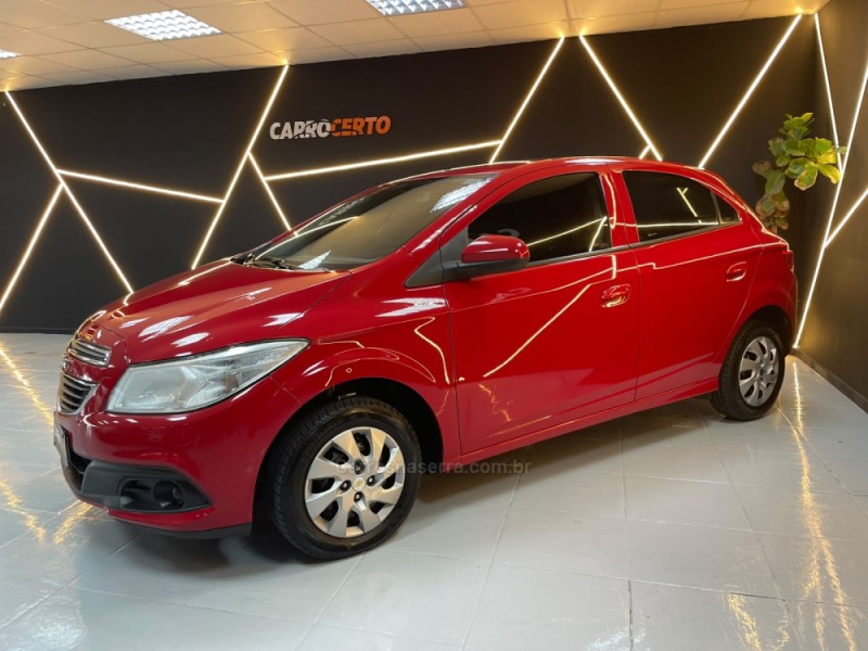 ONIX 1.0 LT 12V FLEX 4P MANUAL - 2014 - NOVO HAMBURGO
