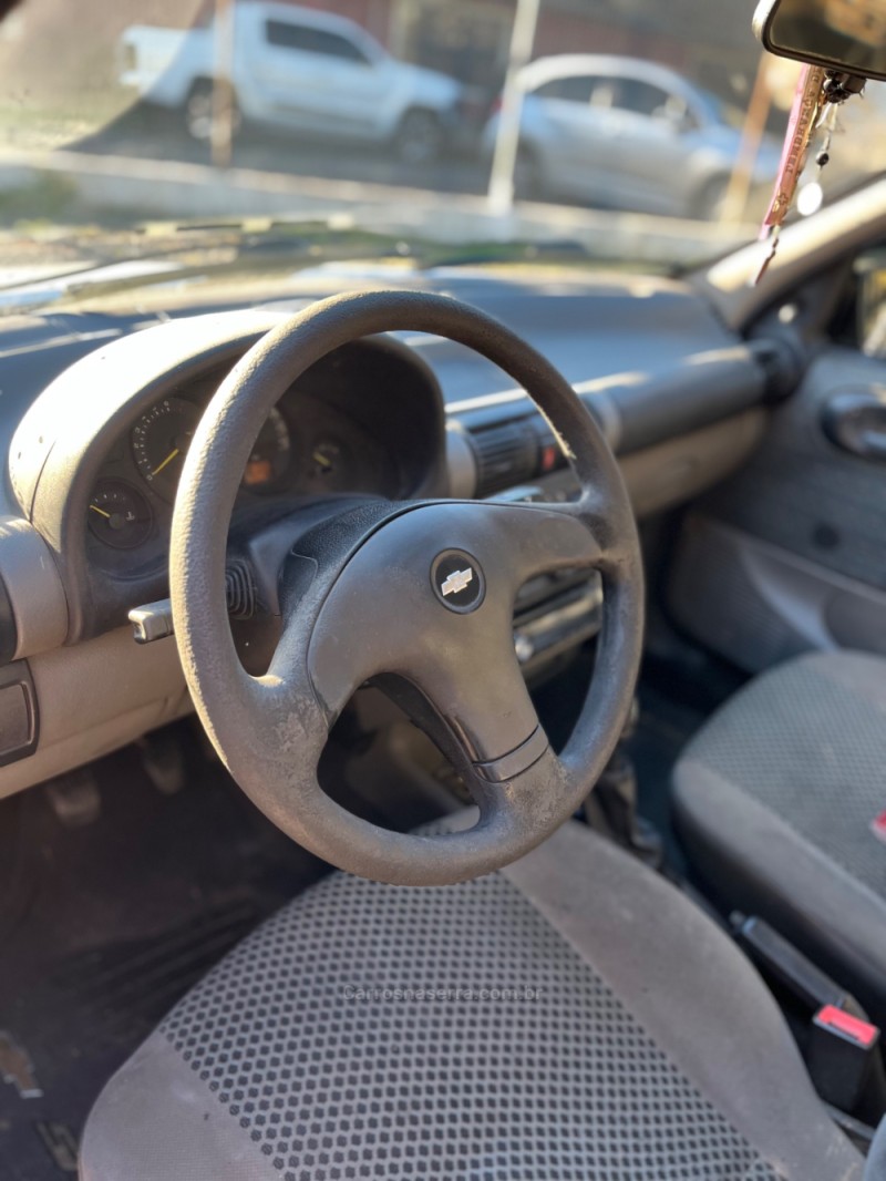 CLASSIC 1.0 MPFI 8V GASOLINA 4P MANUAL - 2011 - CAXIAS DO SUL