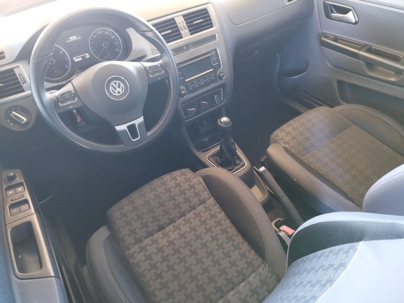 FOX 1.6 MSI COMFORTLINE 8V FLEX 4P MANUAL - 2012 - VERANóPOLIS