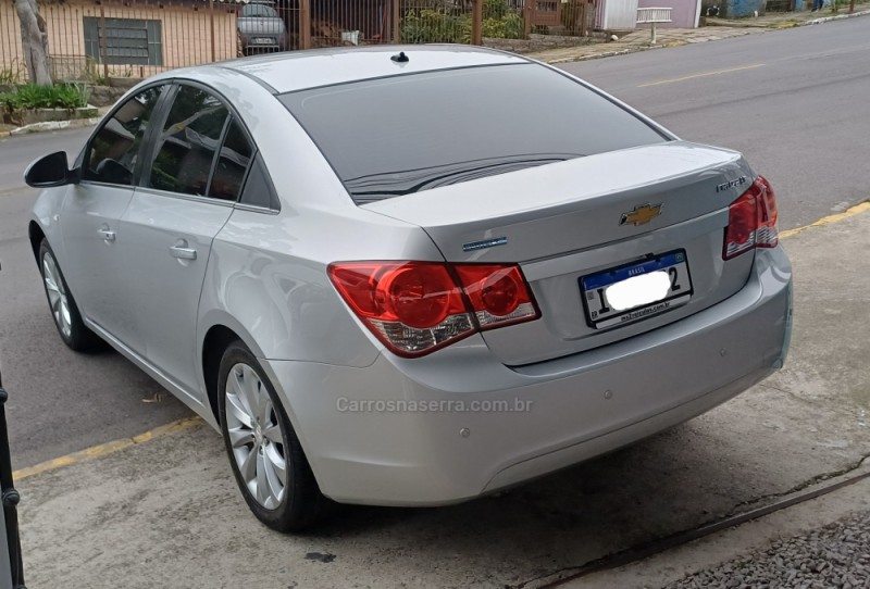 CRUZE 1.8 LT 16V FLEX 4P AUTOMÁTICO - 2015 - FARROUPILHA