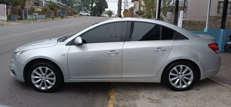 CRUZE 1.8 LT 16V FLEX 4P AUTOMÁTICO - 2015 - FARROUPILHA